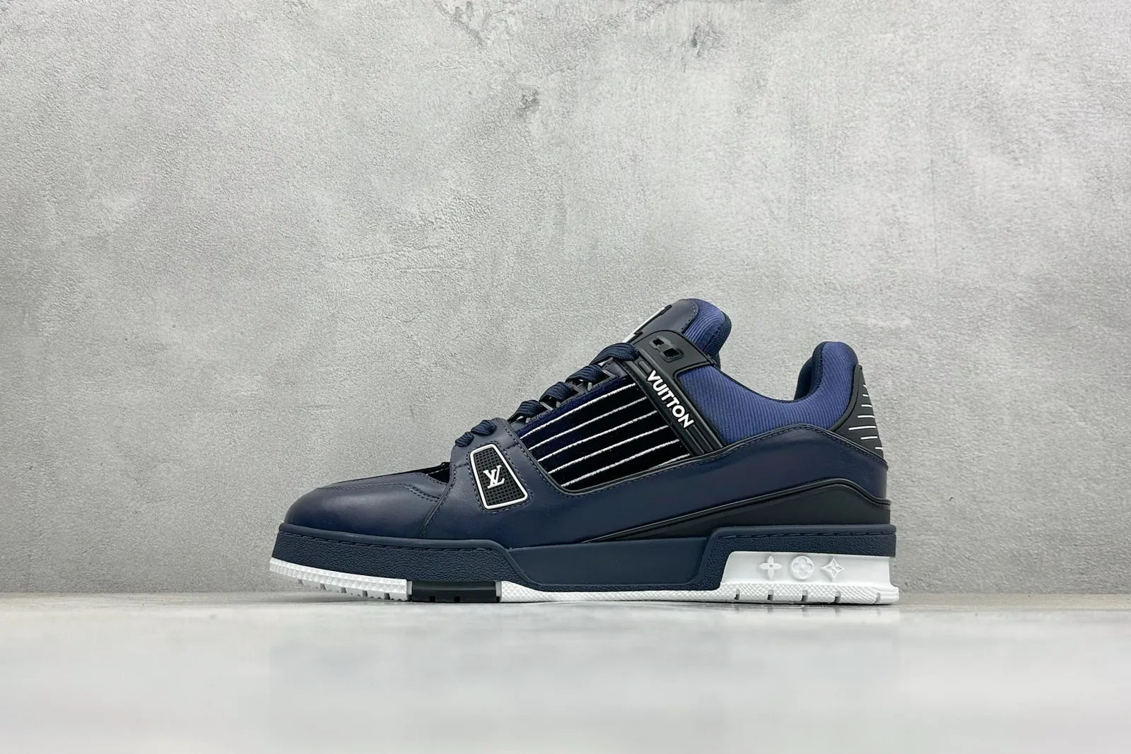 LV Trainer Marineblå Sneakers