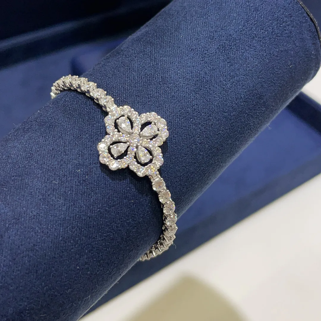 HW Diamond Loop Armbånd