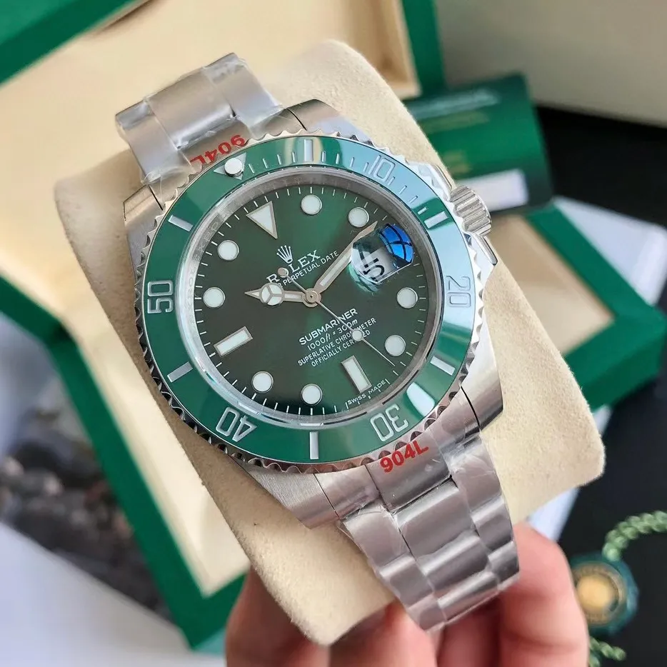 Rolex Submariner Hulk 41 Grøn/Stål
