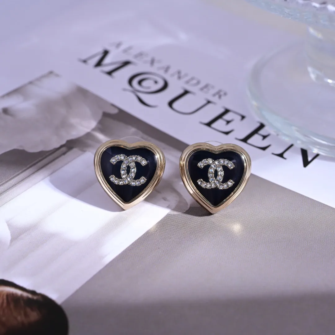 Chanel Heart CC Stud Øreringe