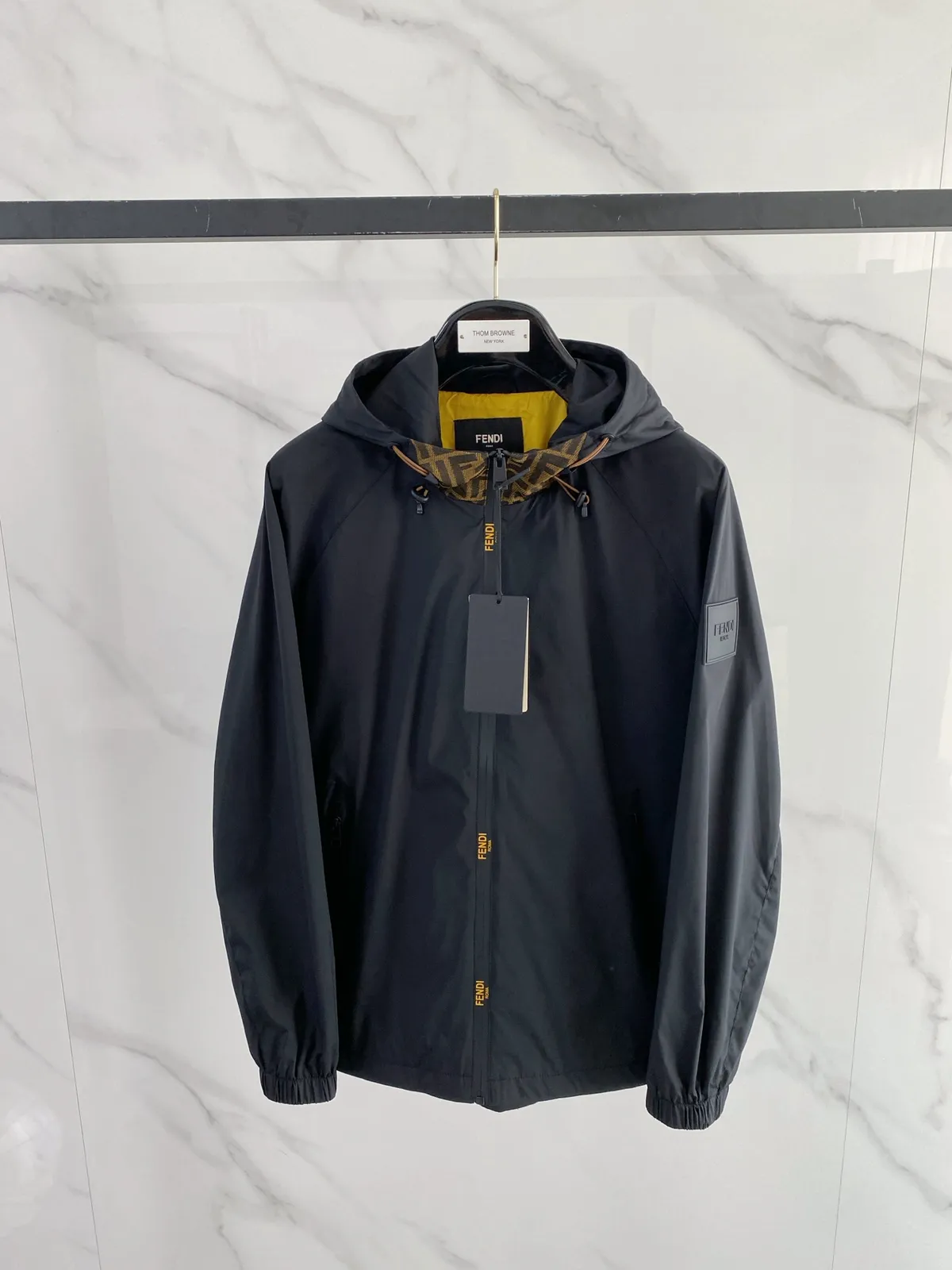 Fendi Roma Contrast Jakke
