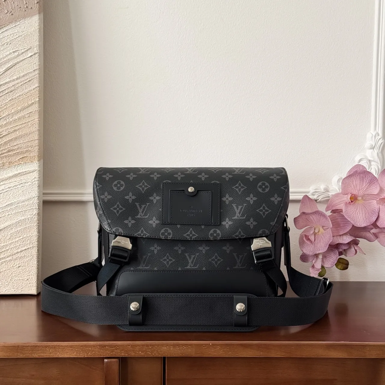 LV Messenger PM Voyager Taske