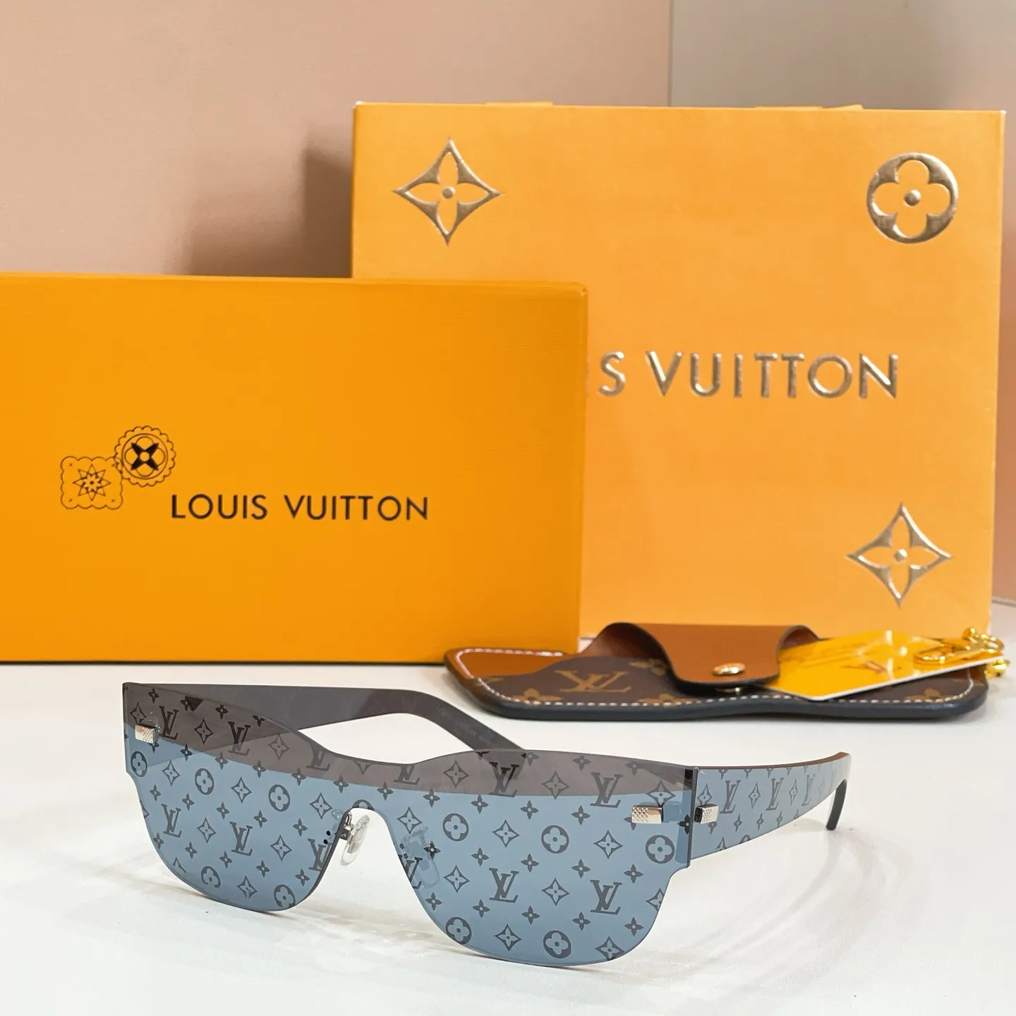 LV Z2198U Solbriller