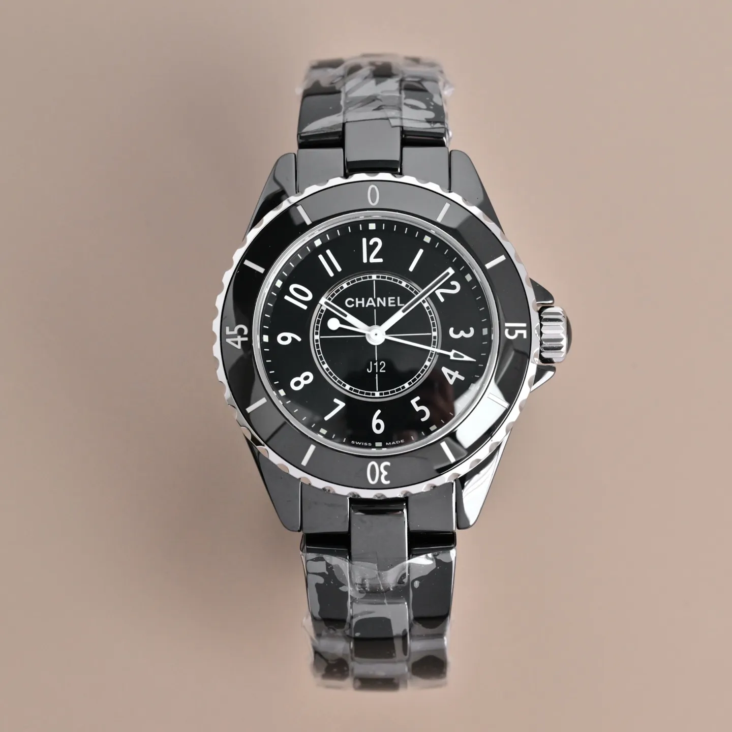 Chanel J12 Ur