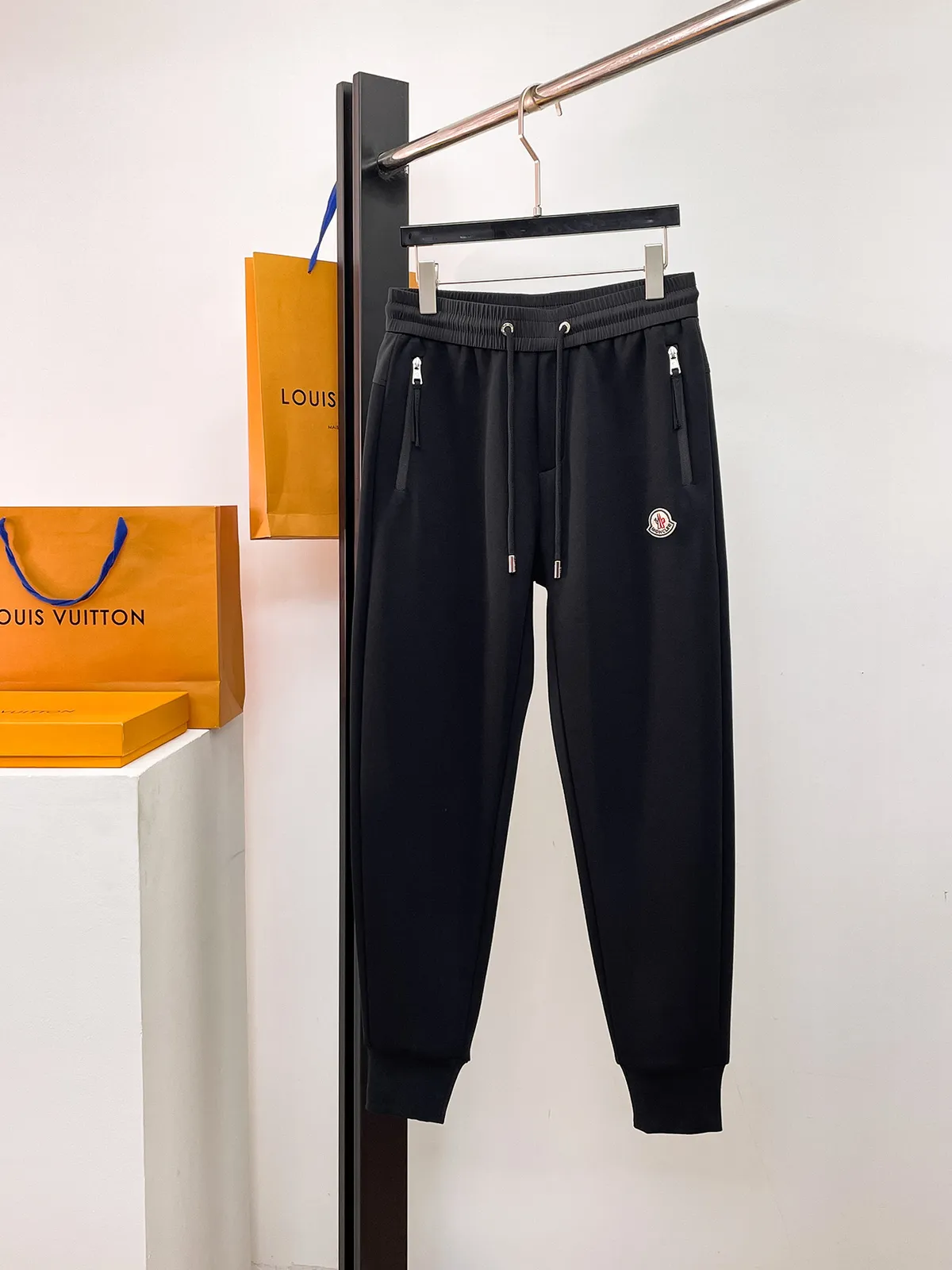 Moncler Sweatpants Med Badge