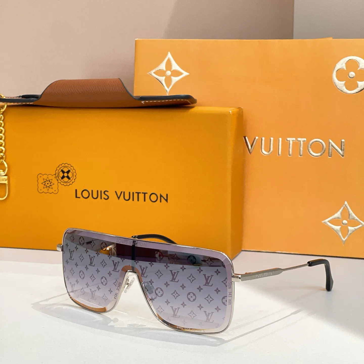 LV Z2674U Solbriller