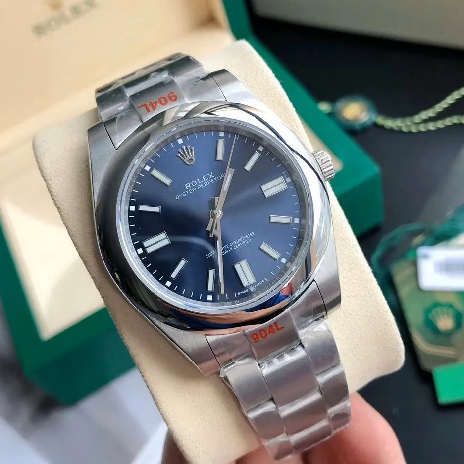 Rolex Oyster Perpetual 41 Blå/Stål