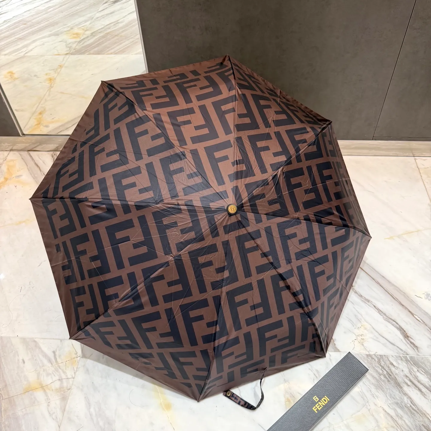 Fendi FF Monogram Paraply
