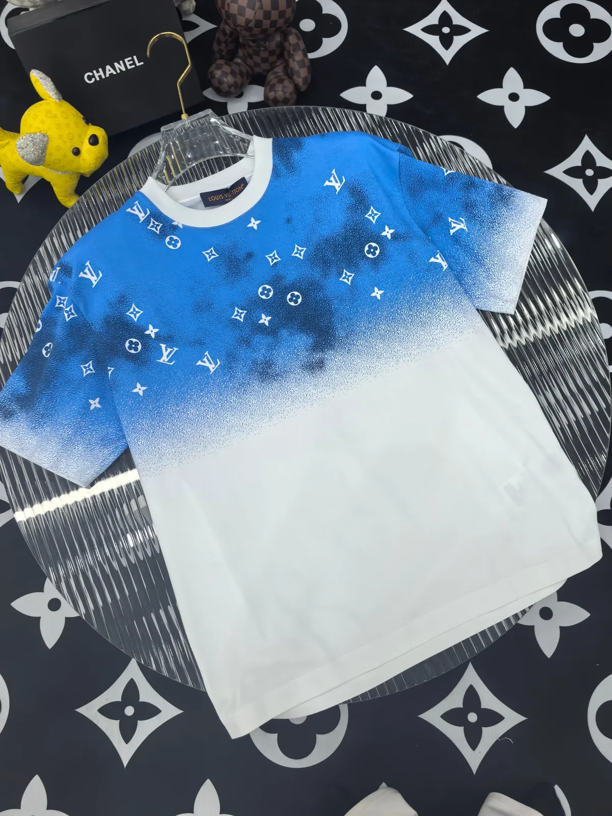 LV T-shirt Gradient Monogram