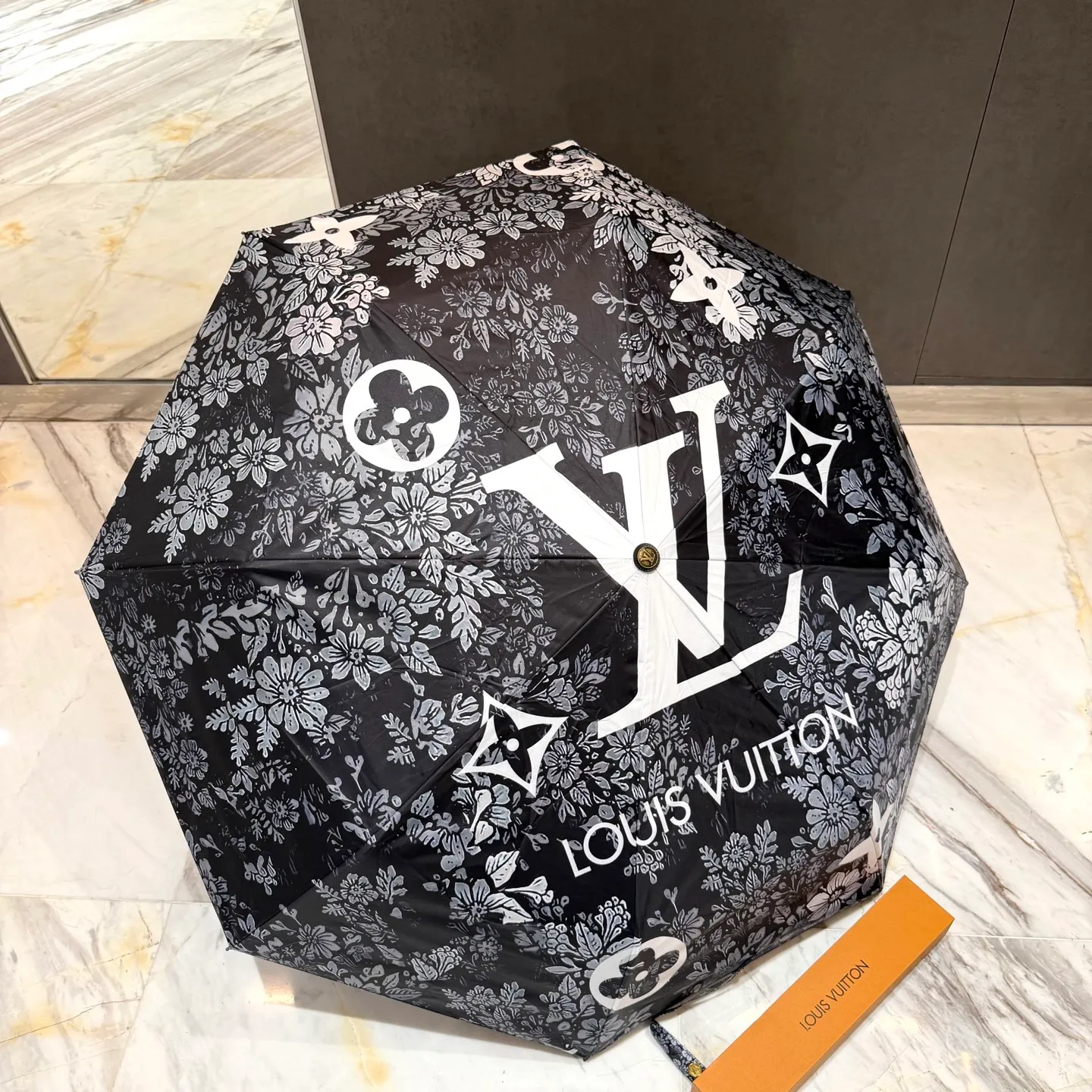 LV Monogram Floral Paraply