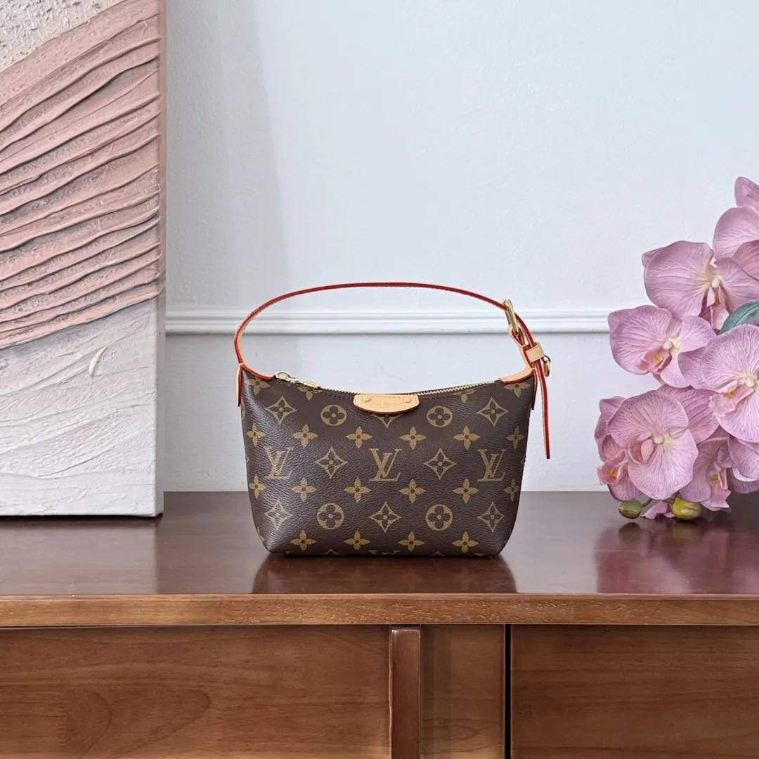 LV Pochette Hills Taske
