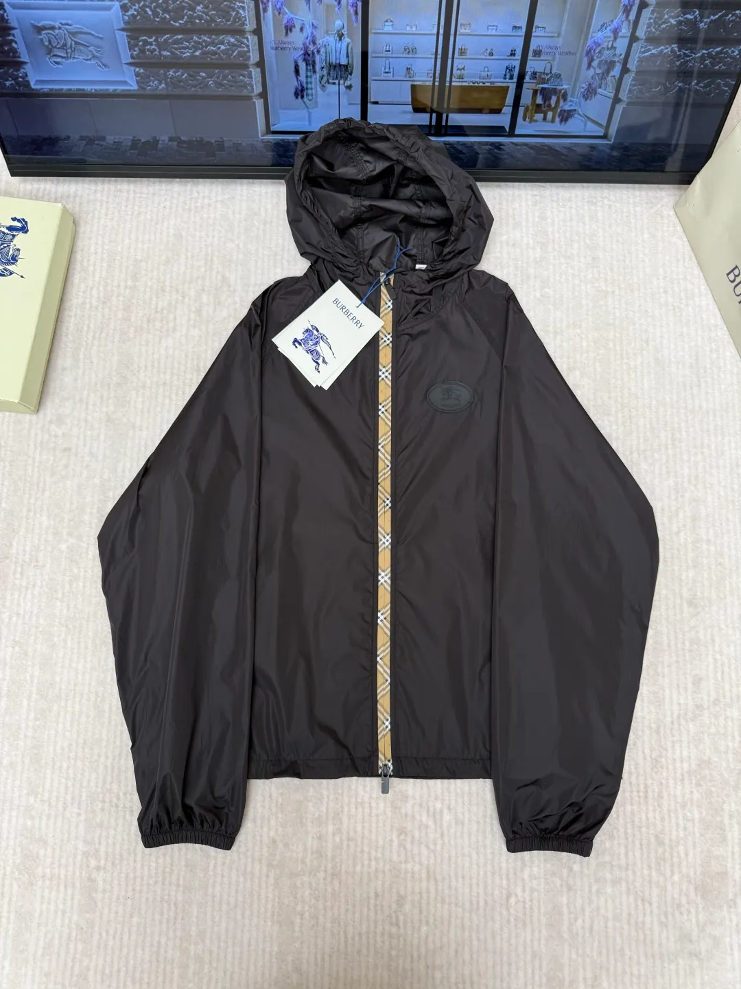 Burberry Nylon Clapton Hooded Jakke