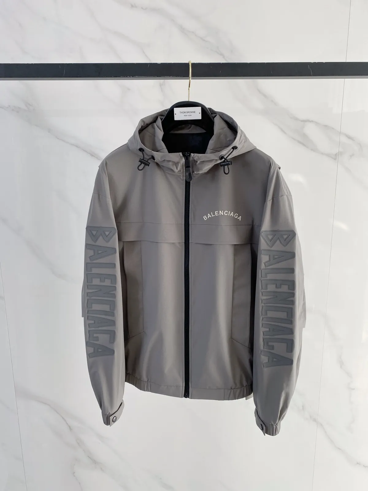 Balenciaga Urban Sleeve Jakke
