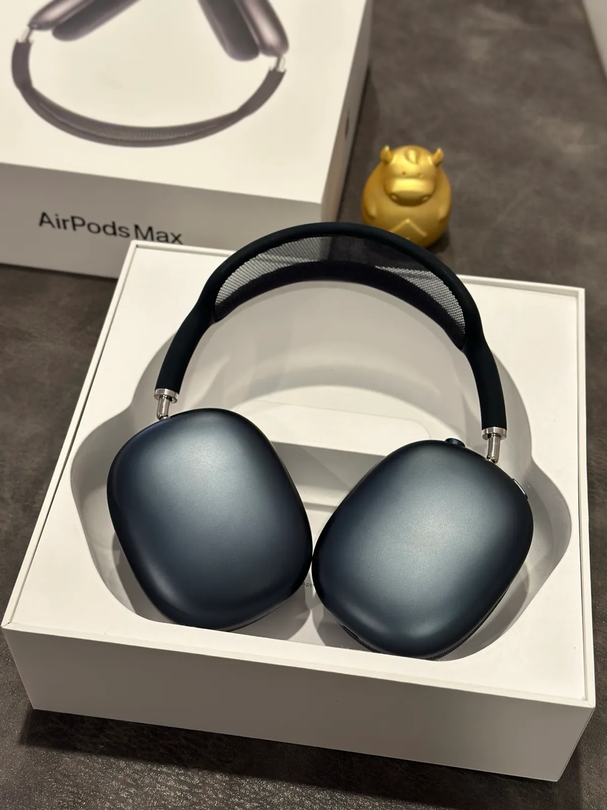Apple AirPods Max 2