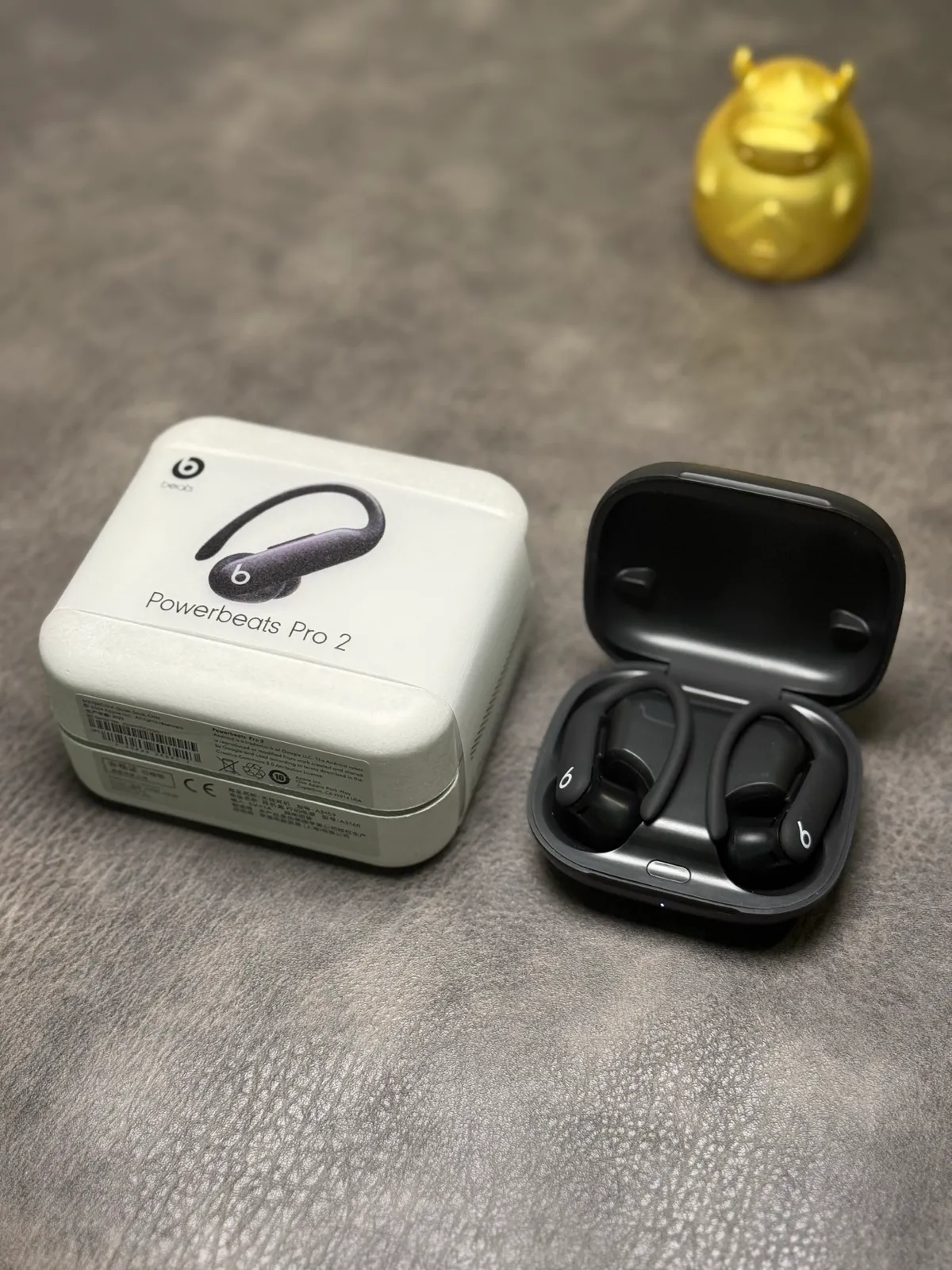 Apple Beats Powerbeats Pro 2