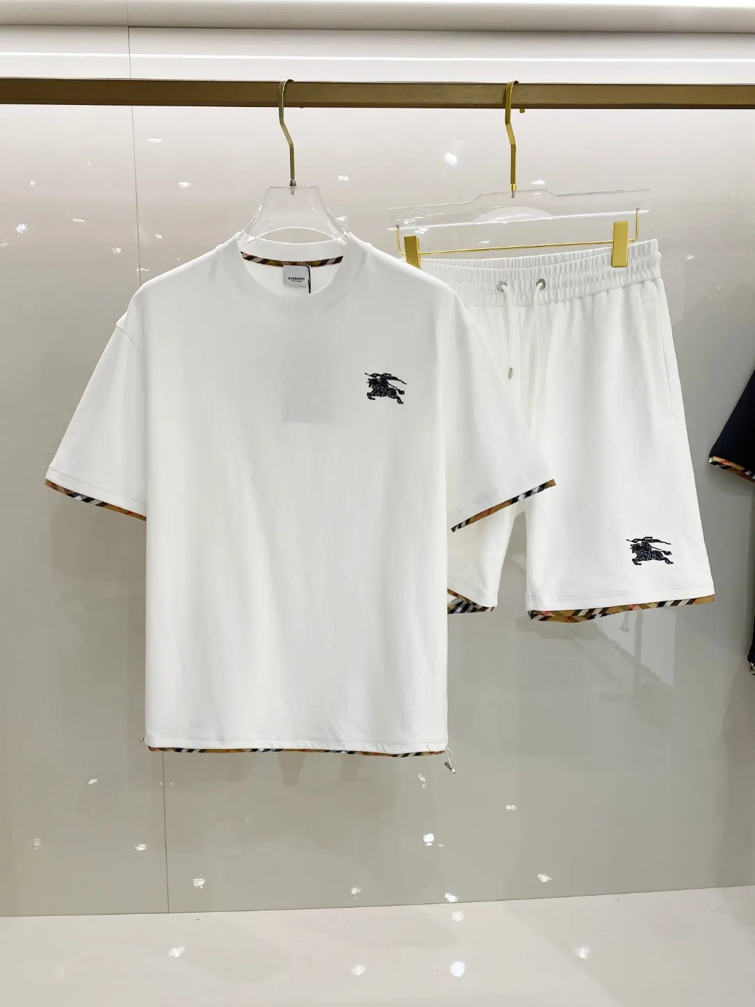 Burberry T-shirt & Shorts Sæt Med Logo