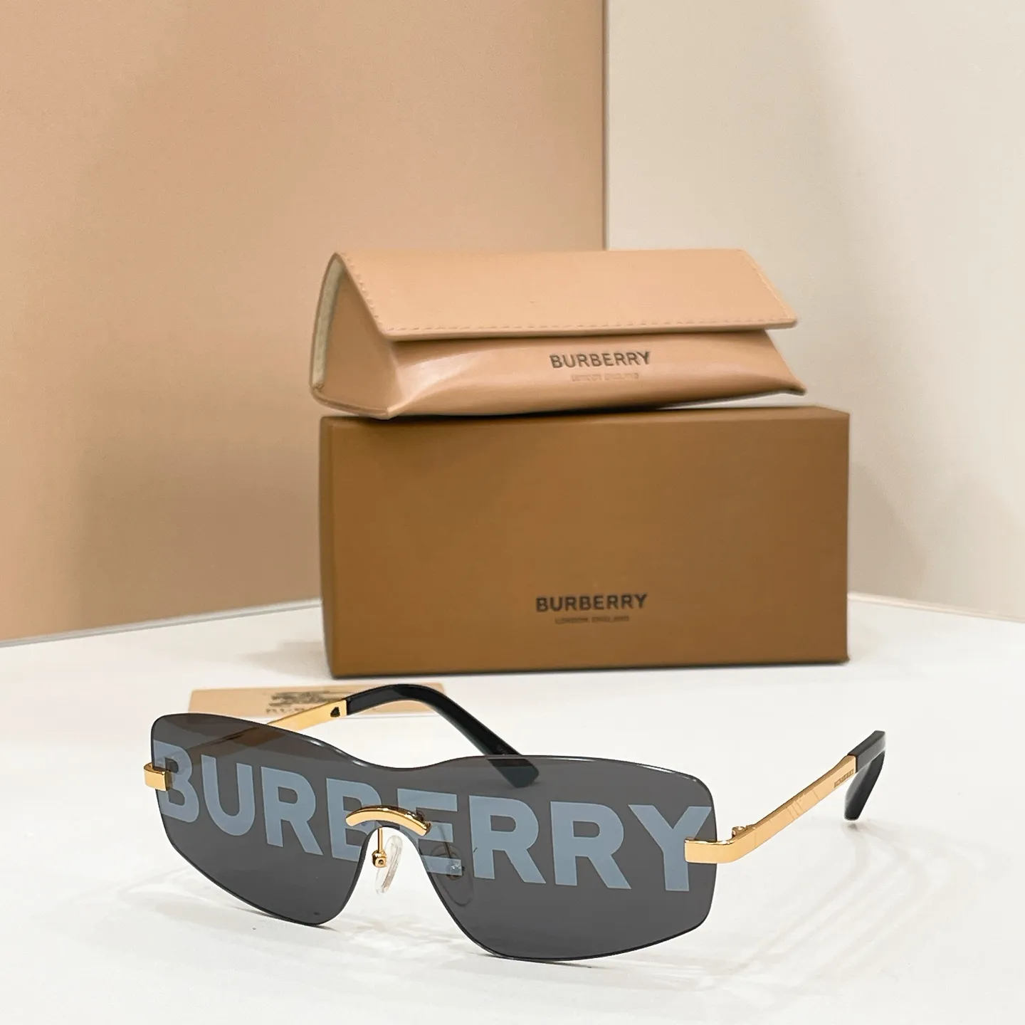 Burberry B8934 Solbriller